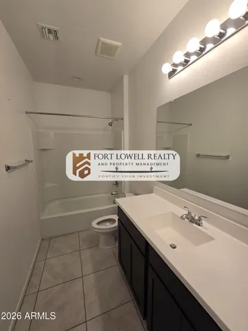 $2,350 | 17930 West Toronto Way, Goodyear, AZ 85338