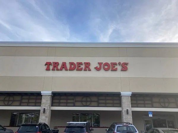 $2,850 | 907 Marina Drive, Unit 310, North Palm Beach, FL 33408