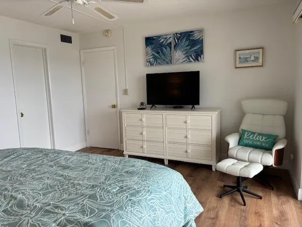 $2,850 | 907 Marina Drive, Unit 310, North Palm Beach, FL 33408