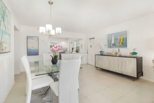 $2,850 | 907 Marina Drive, Unit 310, North Palm Beach, FL 33408