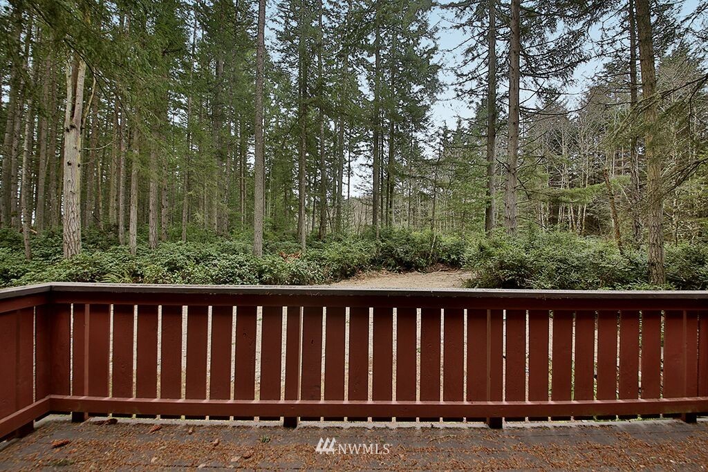 5116 Crawford Road Langley, WA 98260 - Photo 14 of 25 Gallery Image 14