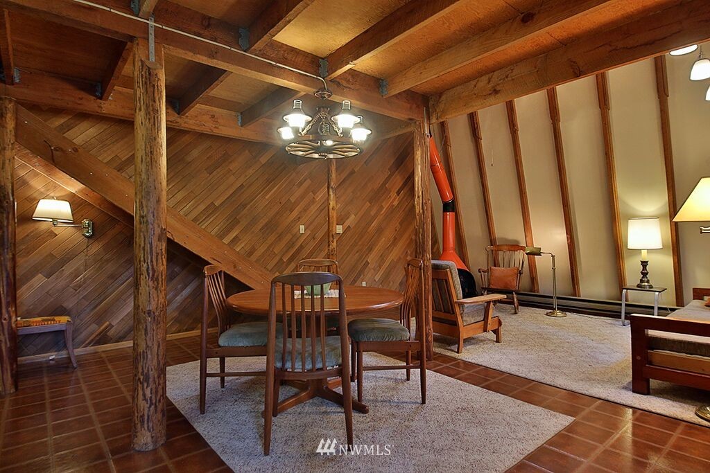 5116 Crawford Road Langley, WA 98260 - Photo 3 of 25 Gallery Image 3