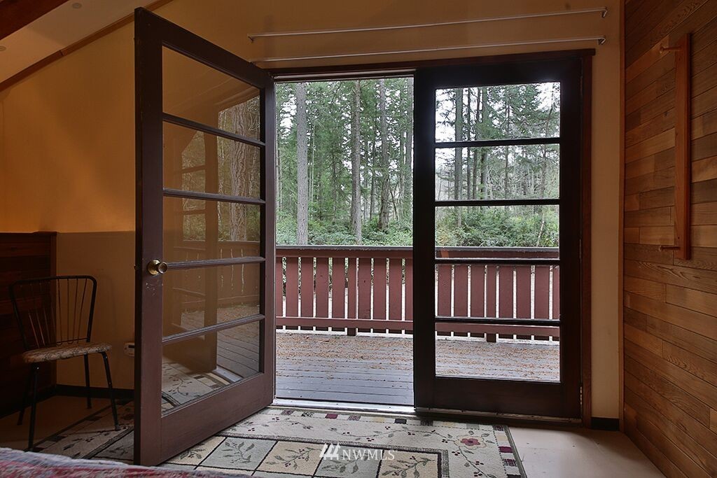 5116 Crawford Road Langley, WA 98260 - Photo 9 of 25 Gallery Image 9