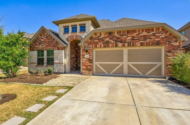 $2,350 | 3916 Joshs Cove, Pflugerville, TX 78660