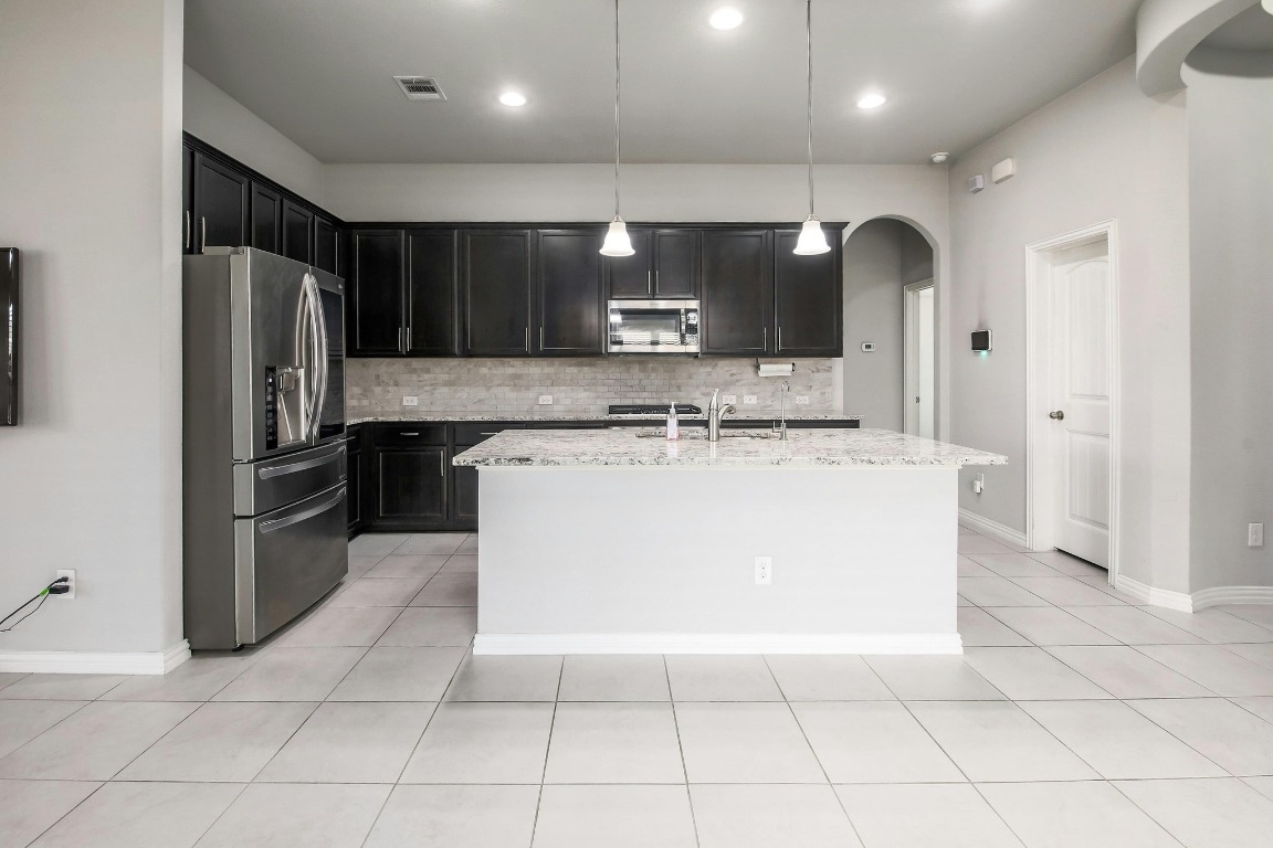 3916 Joshs Cove Pflugerville, TX 78660 - Photo 8 of 29