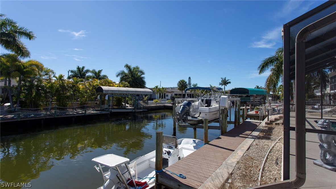360 Bayland Road Fort Myers Beach, FL 33931 - Photo 28 of 35