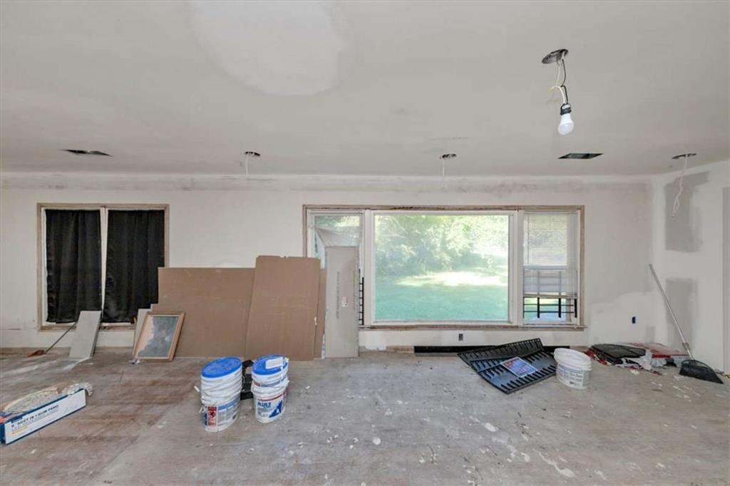 1280 Boat Rock Road Southwest South Fulton, GA 30331 - Photo 6 of 27 Gallery Image 6