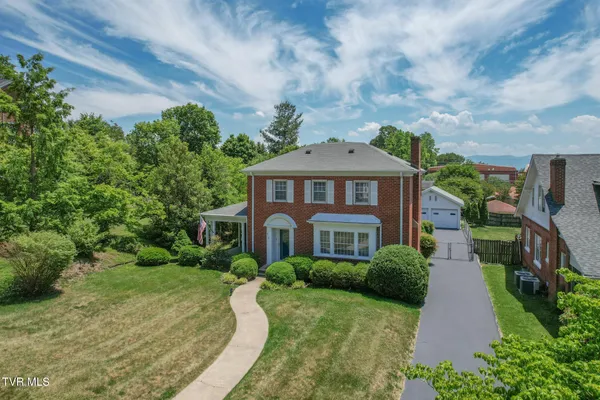 $369,000 | 612 Lawrence Avenue, Bristol, VA 24201