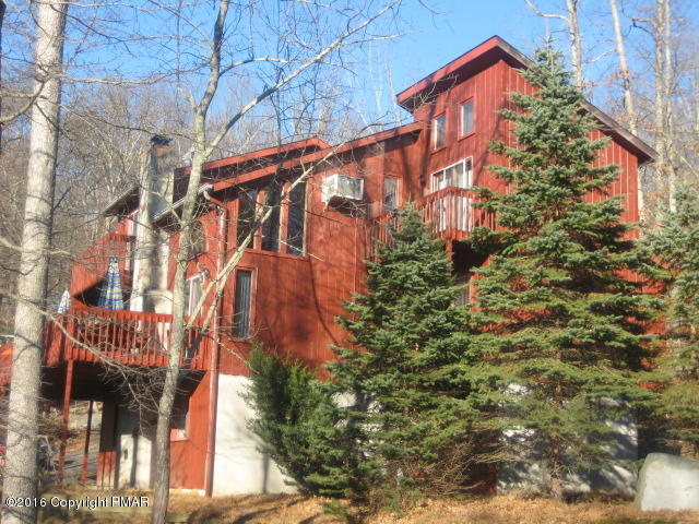 708 Dundee Road Bushkill, PA 18324 - Photo 2 of 26 Side View