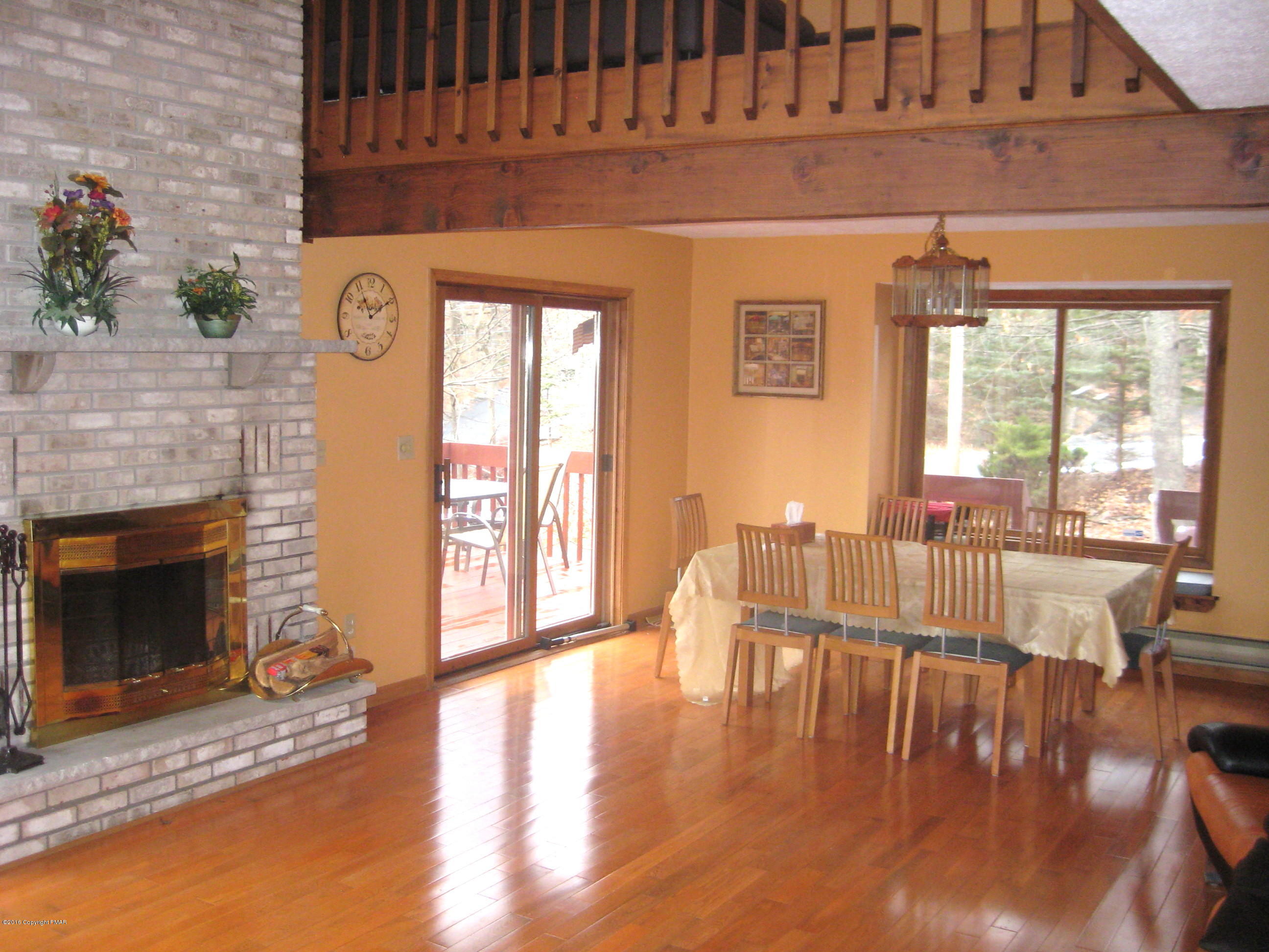 708 Dundee Road Bushkill, PA 18324 - Photo 7 of 26 Dining Area