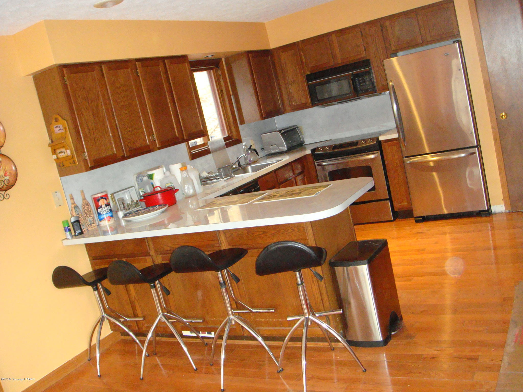 708 Dundee Road Bushkill, PA 18324 - Photo 10 of 26 Kitchen