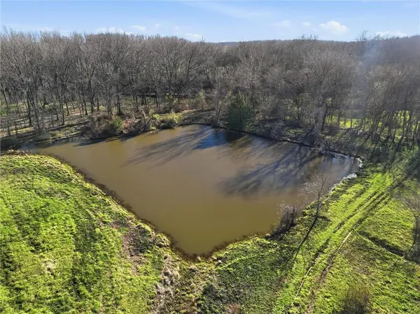 $515,000 | 28005 West 295th Street, Paola, KS 66071