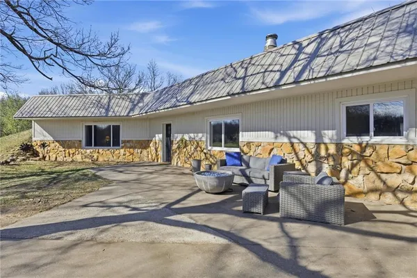 $515,000 | 28005 West 295th Street, Paola, KS 66071