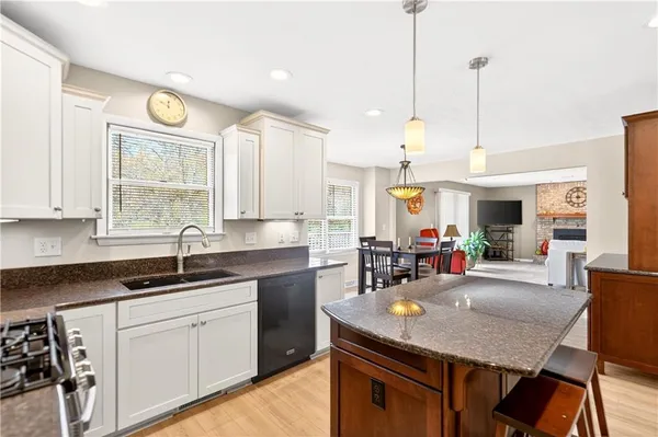 $600,000 | 243 Cumberland Drive, Seven Fields, PA 16046