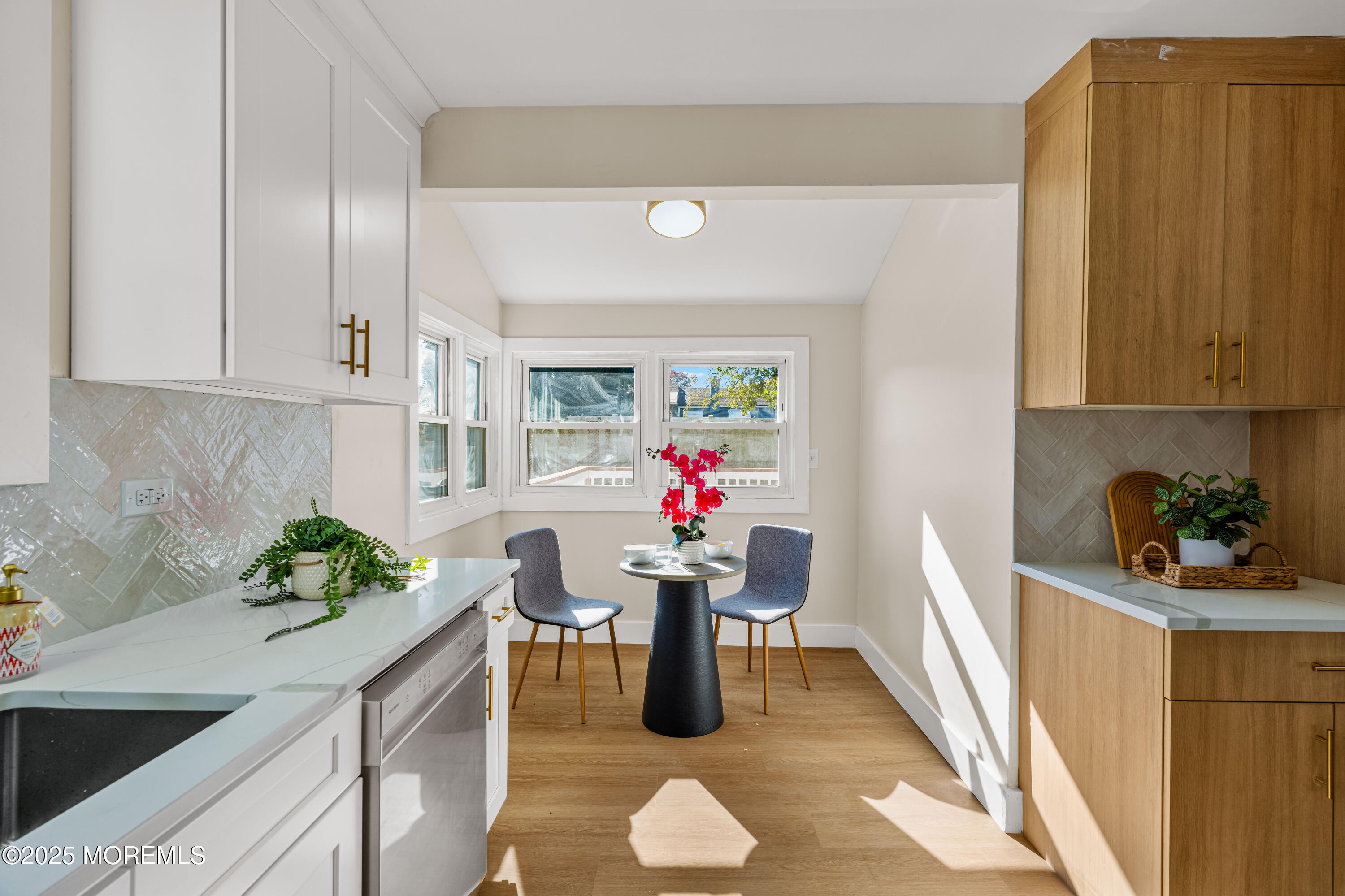 839 Brookside Avenue Keyport, NJ 07735 - Photo 16 of 41 839 Brookside Ave Keyport - Interiors-25