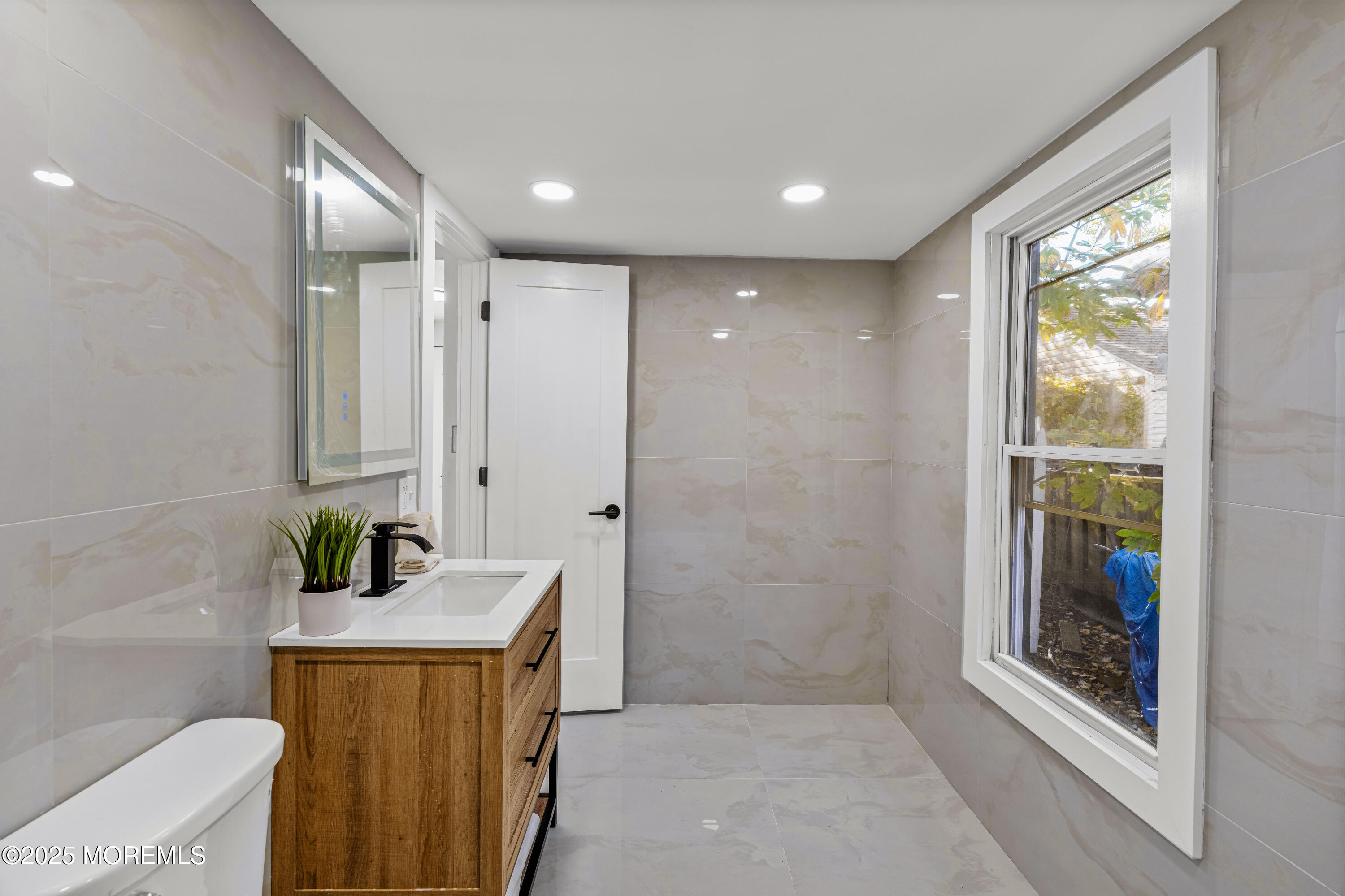 839 Brookside Avenue Keyport, NJ 07735 - Photo 30 of 41 839 Brookside Ave Keyport - Interiors-20