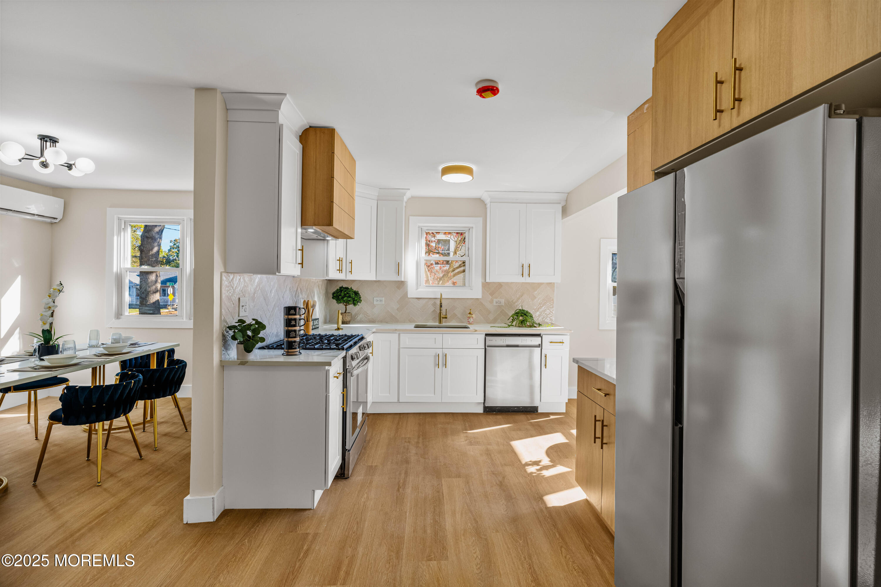 839 Brookside Avenue Keyport, NJ 07735 - Photo 10 of 41 839 Brookside Ave Keyport - Interiors-23