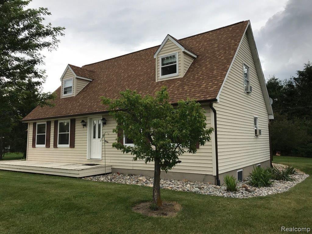 1604 Farnsworth Road Lapeer, MI 48446 - Photo 2 of 30 9ED21AF5-FAAC-4A28-B0A2-8D2CAF7D1C84.JPG
