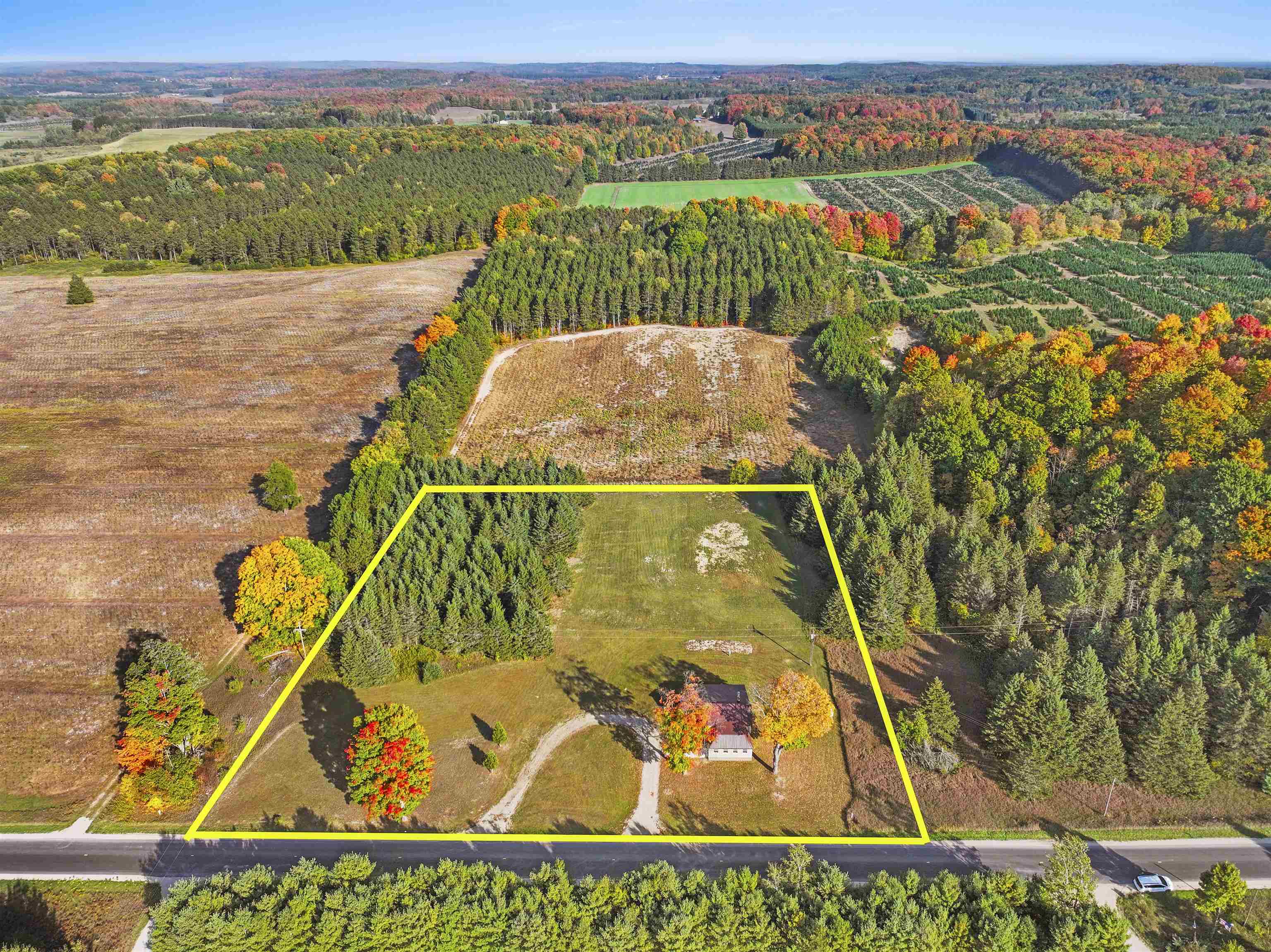 3490 North 47 Road Manton, MI 49663 - Photo 4 of 45
