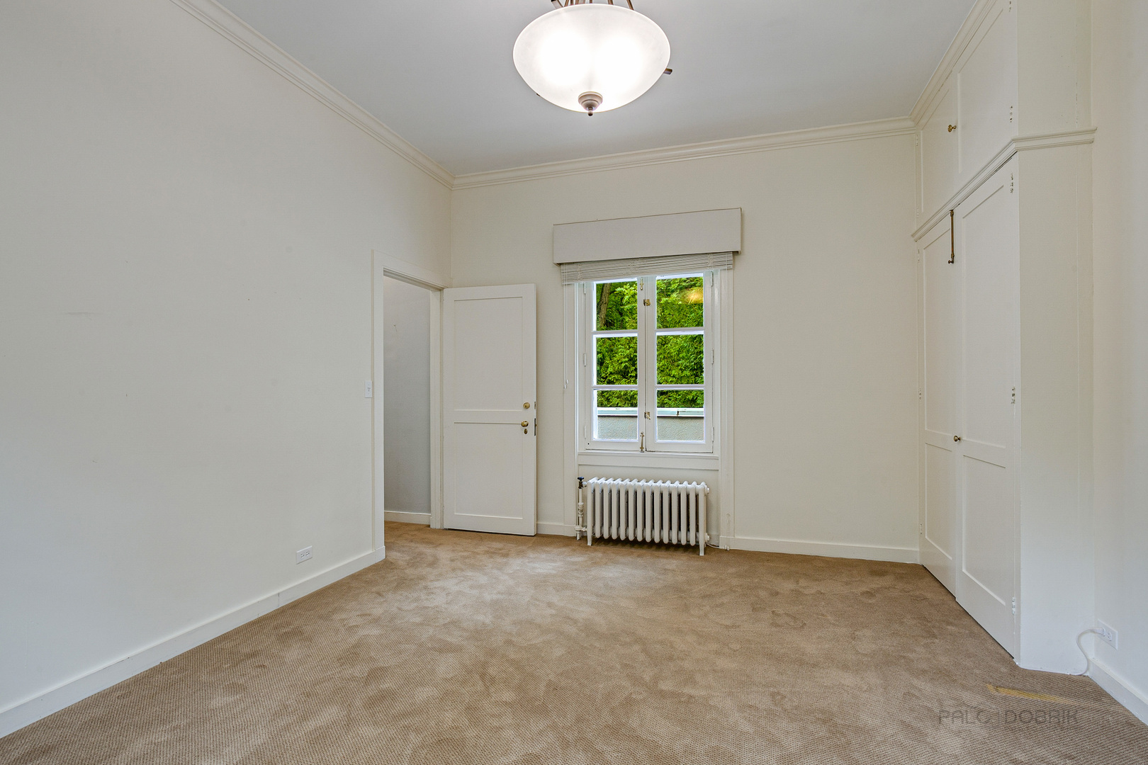 51 South Mayflower Road Lake Forest, IL 60045 - Photo 43 of 85 an empty room with a empty space and windows