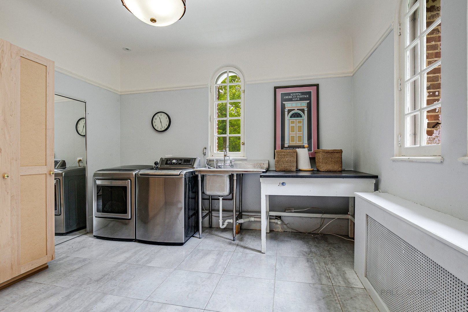 51 South Mayflower Road Lake Forest, IL 60045 - Photo 47 of 85 a living room with furniture and a window