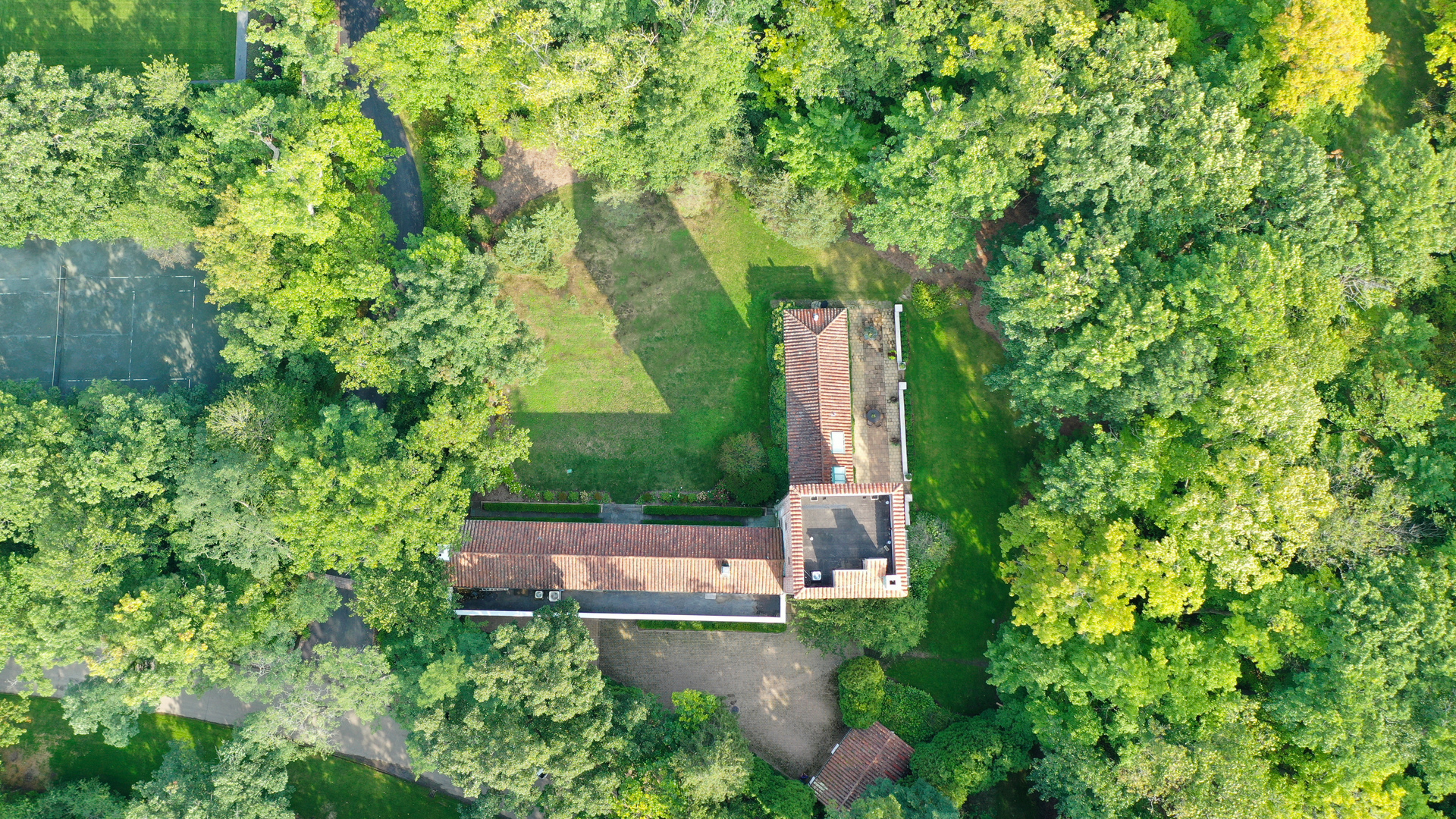 51 South Mayflower Road Lake Forest, IL 60045 - Photo 83 of 85