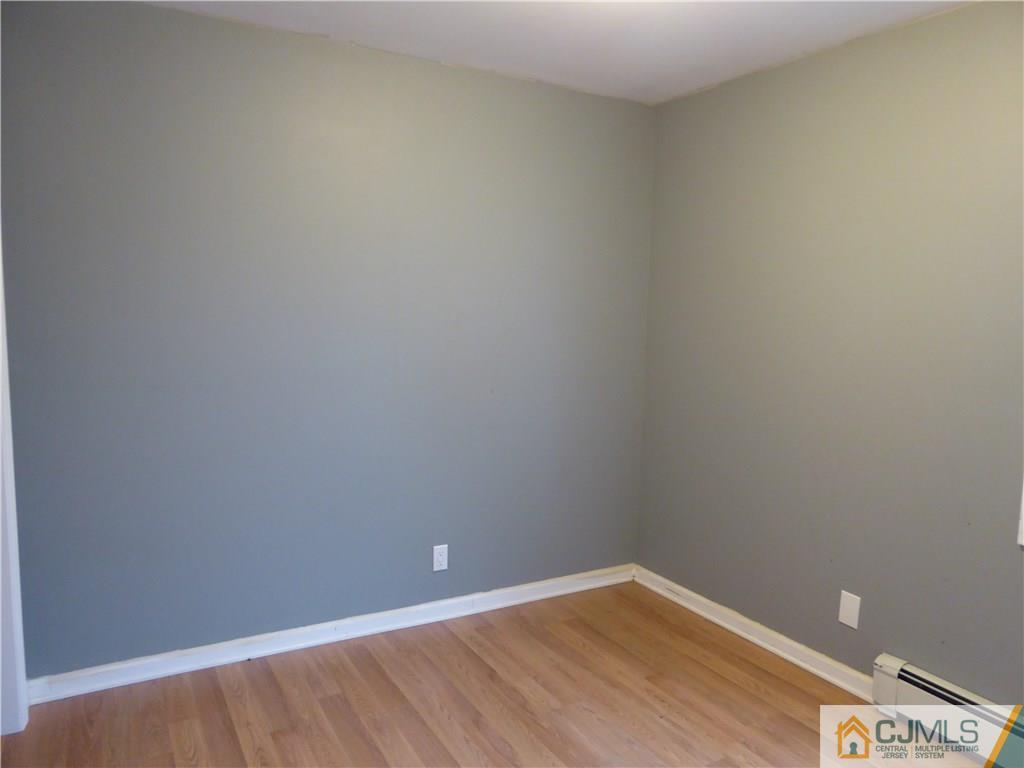 38 Stony Road West Edison, NJ 08817 - Photo 18 of 42 a view of an empty room