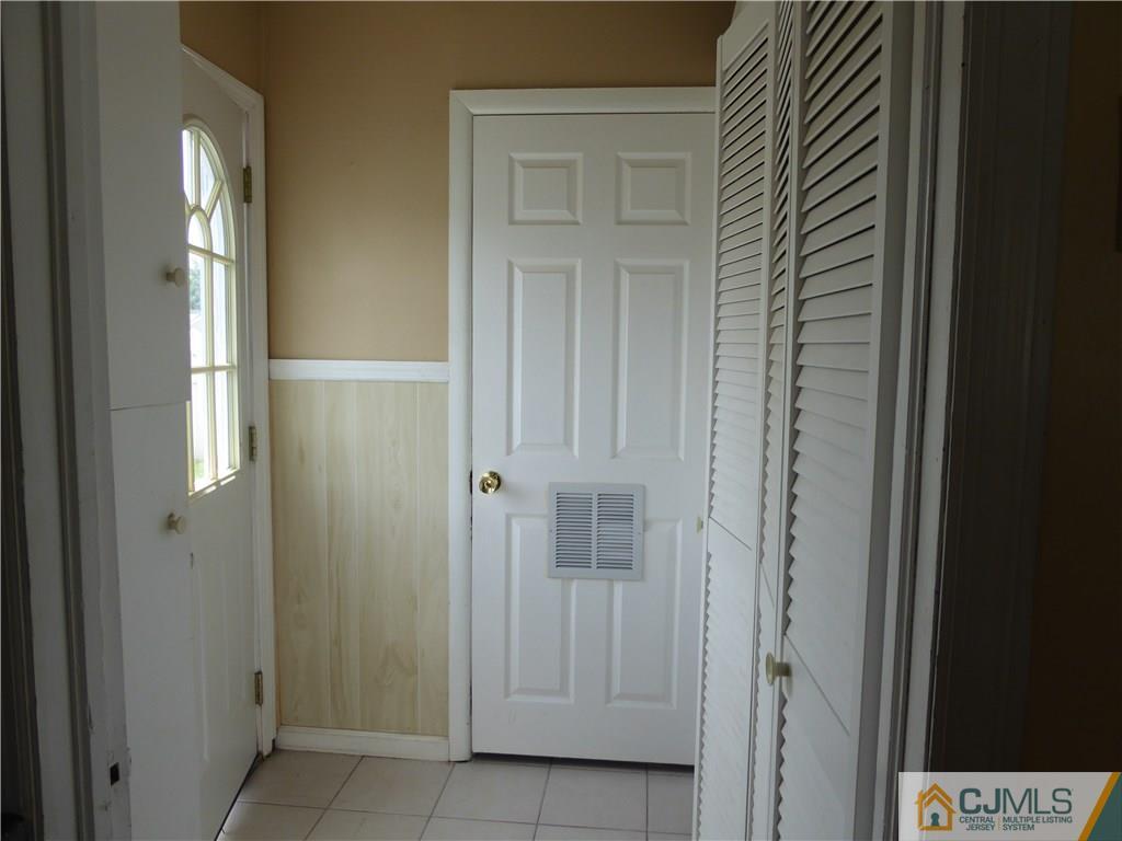 38 Stony Road West Edison, NJ 08817 - Photo 27 of 42