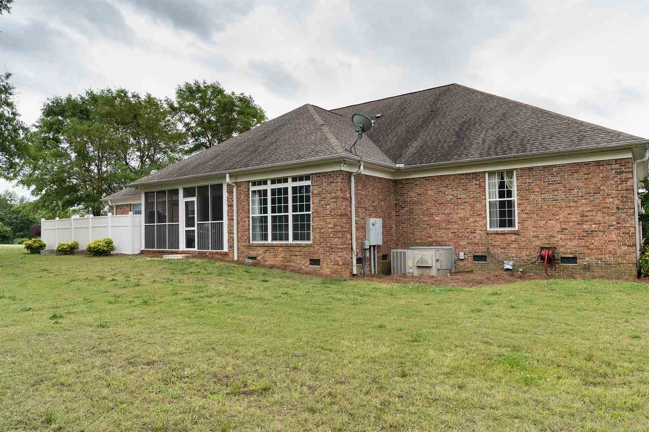 525 Zimmerman Road Inman, SC 29349 - Photo 3 of 36
