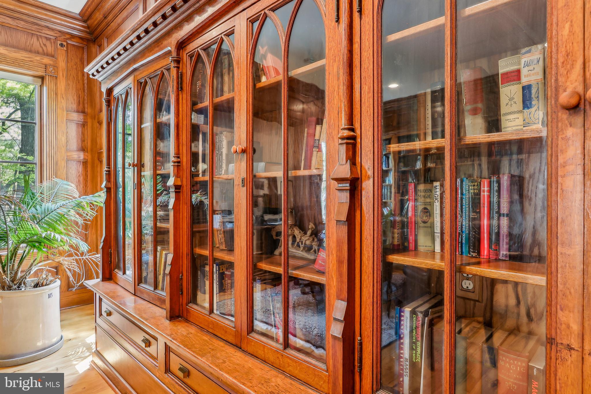 33 Rosedale Road Princeton, NJ 08540 - Photo 21 of 75 Antique built-in bookcases circa 1800s London