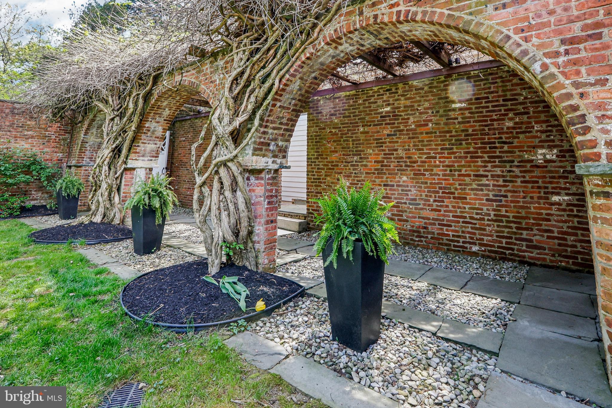 33 Rosedale Road Princeton, NJ 08540 - Photo 7 of 75 Walkway to entrance gate