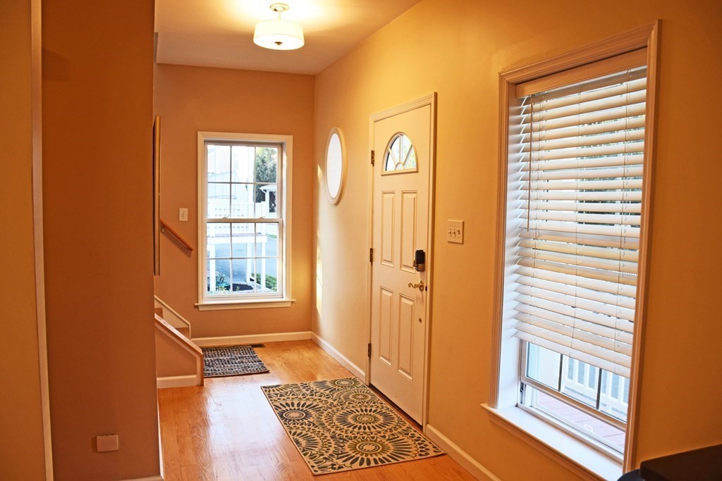 4 Milton Ridge Road, Unit 4 Lynn, MA 01902 - Photo 5 of 32 Gallery Image 5