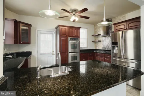 $289,900 | 3311 Reed Street, Philadelphia, PA 19146
