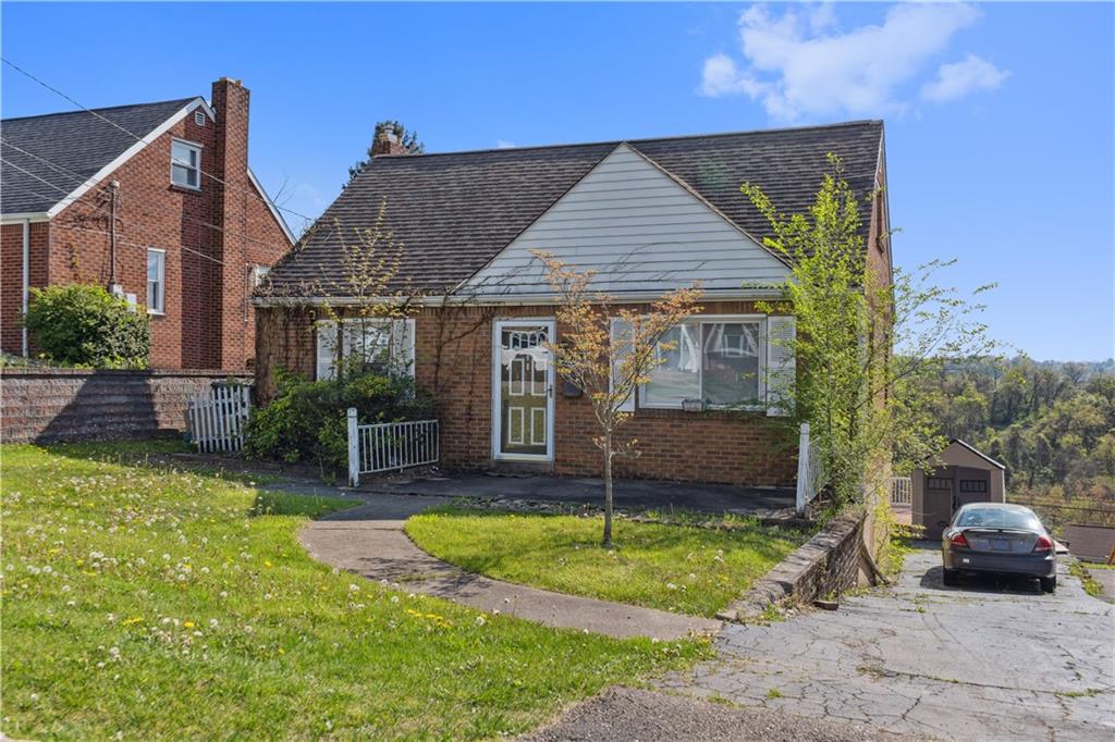 3706 Oakleaf Road Pittsburgh, PA 15227 - Photo 2 of 31 Gallery Image 2