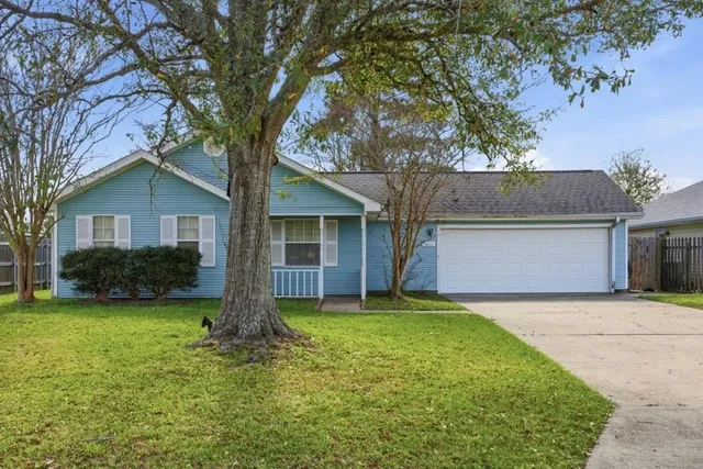 $199,000 | 1011 Aberdeen Drive, Lake Charles, LA 70605