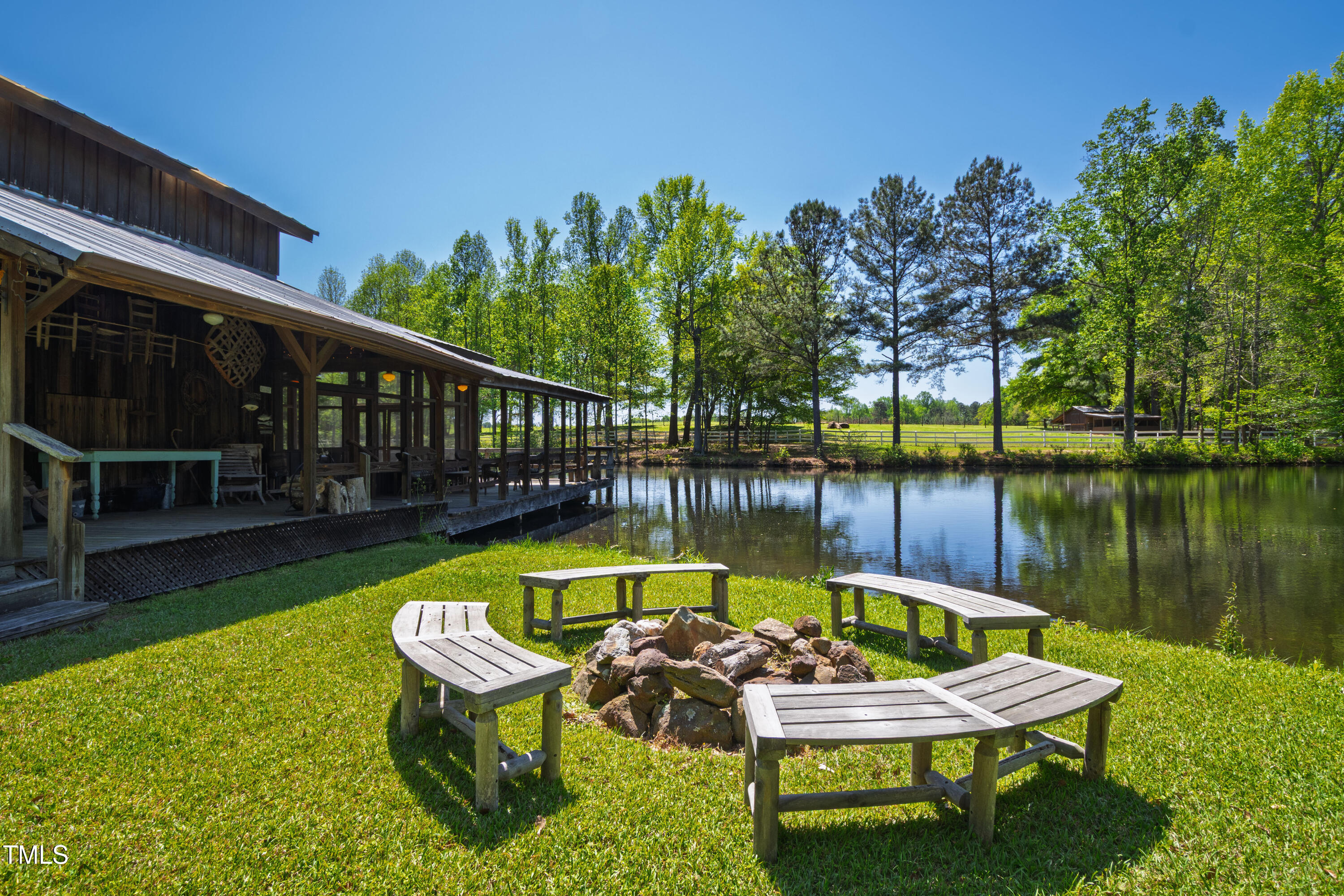 2451 Brick Mill Road Erwin, NC 28339 - Photo 40 of 101 Tobacco Barn