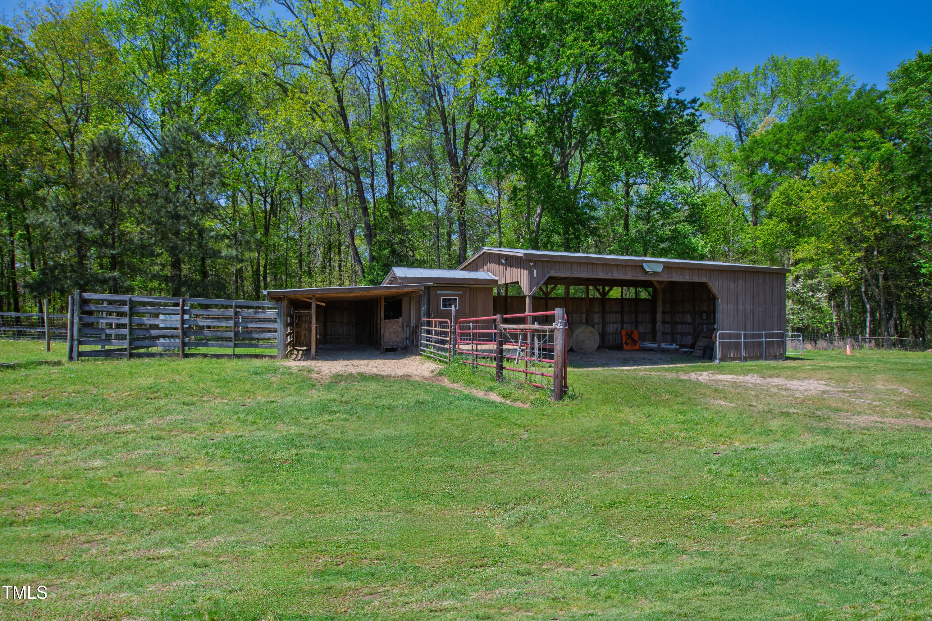 2451 Brick Mill Road Erwin, NC 28339 - Photo 78 of 101 Livestock Barn With Loading Chute