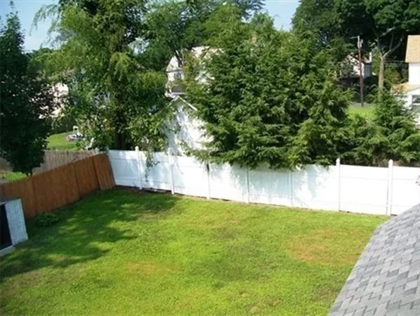 $1,795 | 3 Collins Street, Westfield, MA 01085