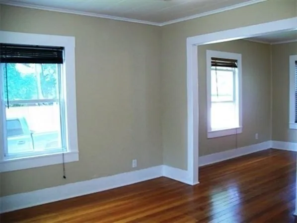 $1,795 | 3 Collins Street, Westfield, MA 01085