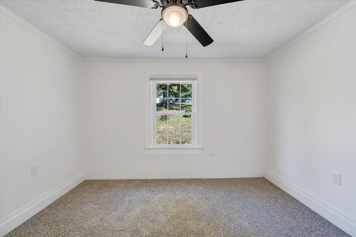 6510 Morgan Ford Road Ridgeway, VA 24148 - Photo 12 of 46 11-MIB03286