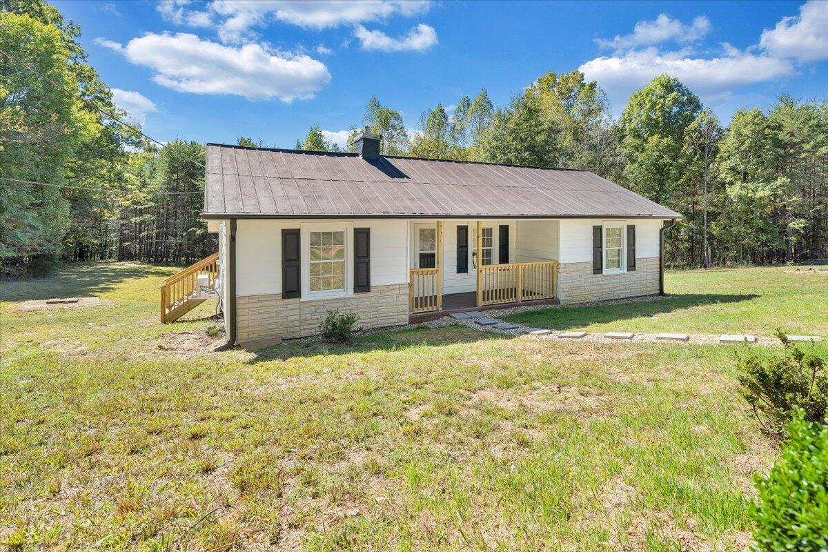 6510 Morgan Ford Road Ridgeway, VA 24148 - Photo 35 of 46 34-MIB03358