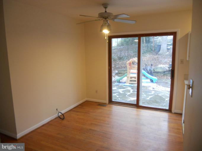 180 Southdown Road Edgewater, MD 21037 - Photo 2 of 21 Dining Room View 1
