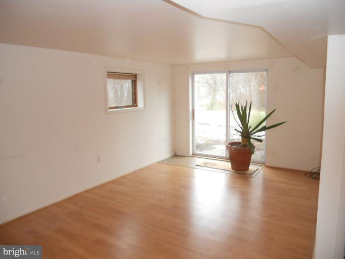 180 Southdown Road Edgewater, MD 21037 - Photo 17 of 21 Family Room on Lower Level View 1
