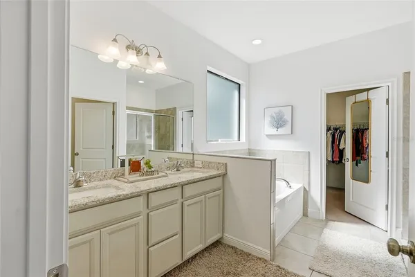 $529,900 | 109 Azul Drive, Seffner, FL 33584