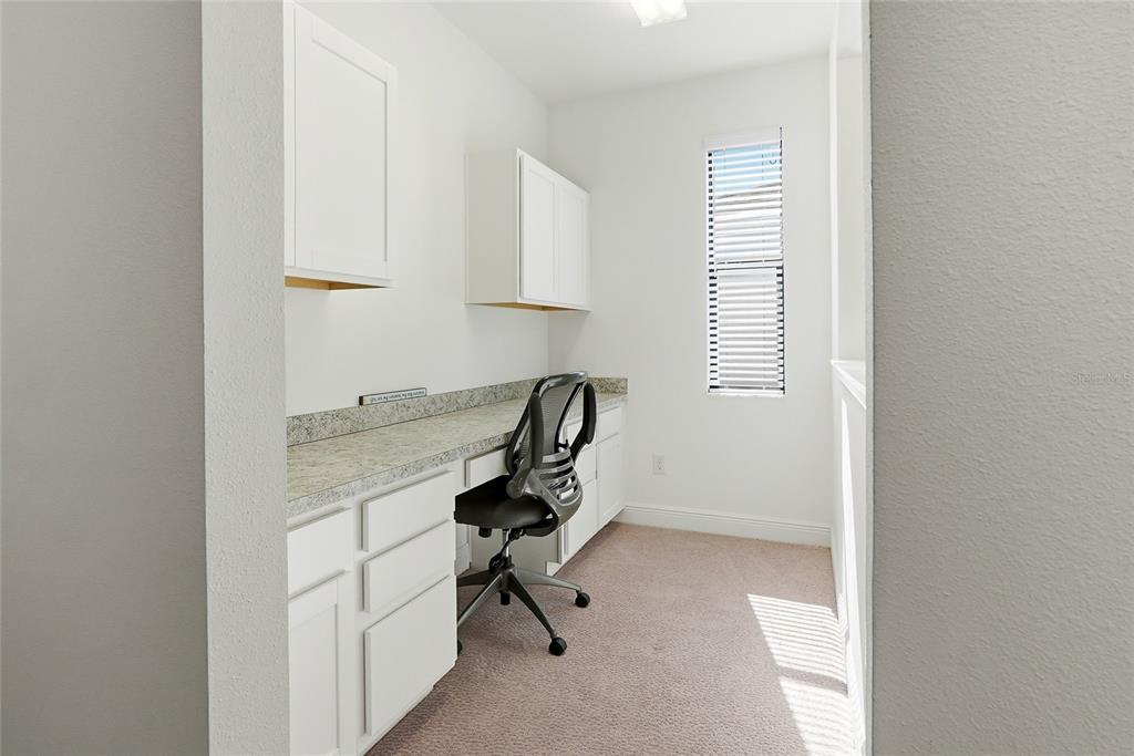 109 Azul Drive Seffner, FL 33584 - Photo 29 of 40