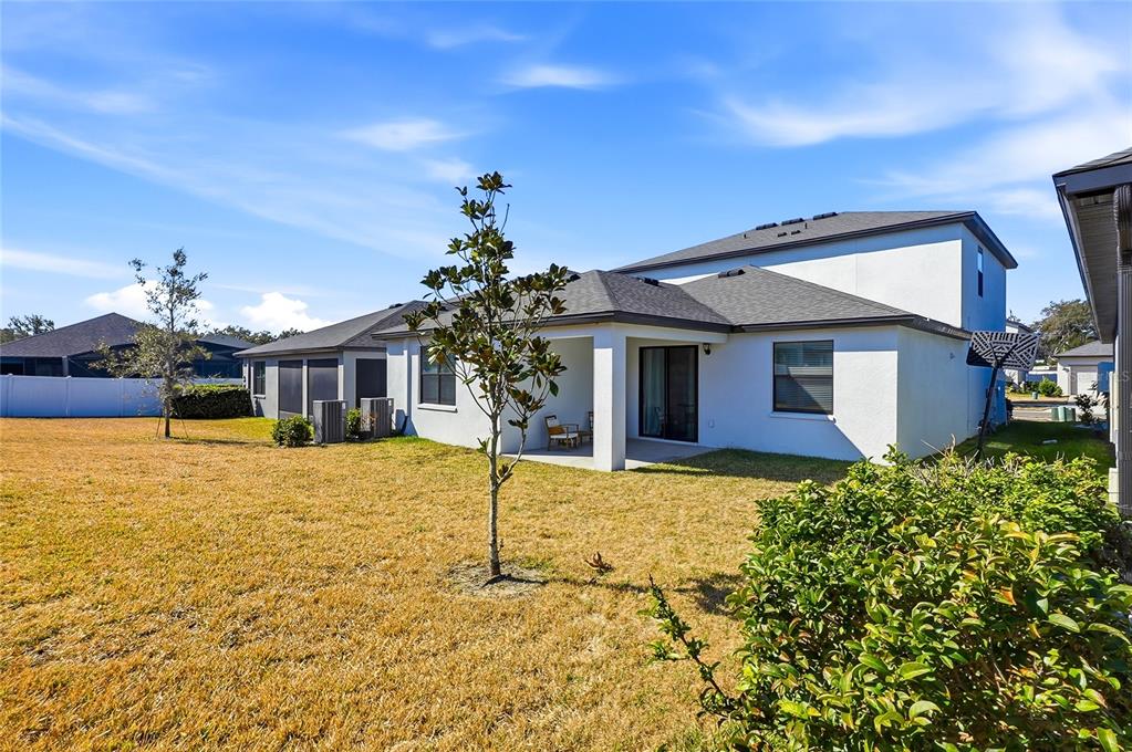 109 Azul Drive Seffner, FL 33584 - Photo 39 of 40