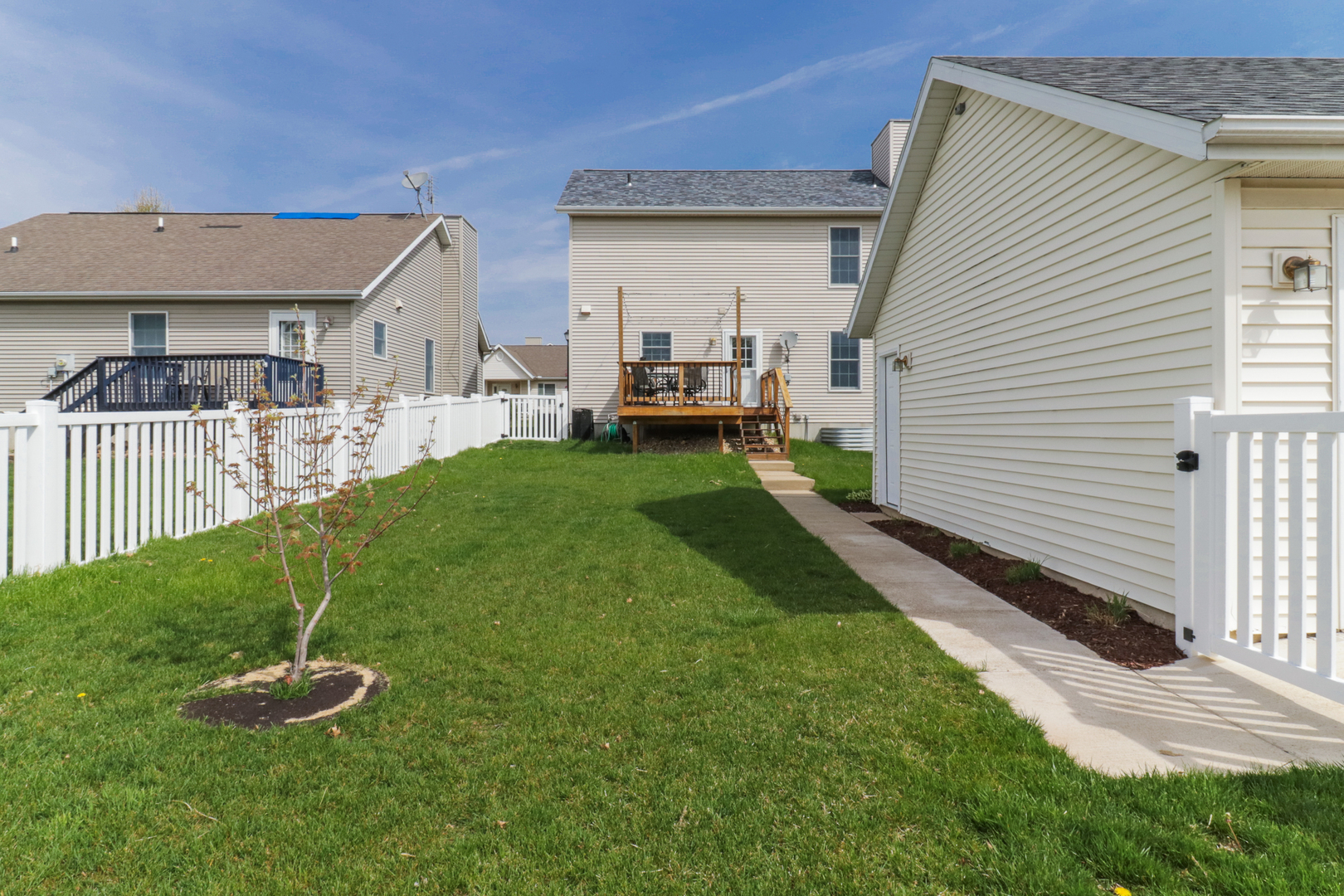 1113 Bull Street Normal, IL 61761 - Photo 38 of 41 Gallery Image 38