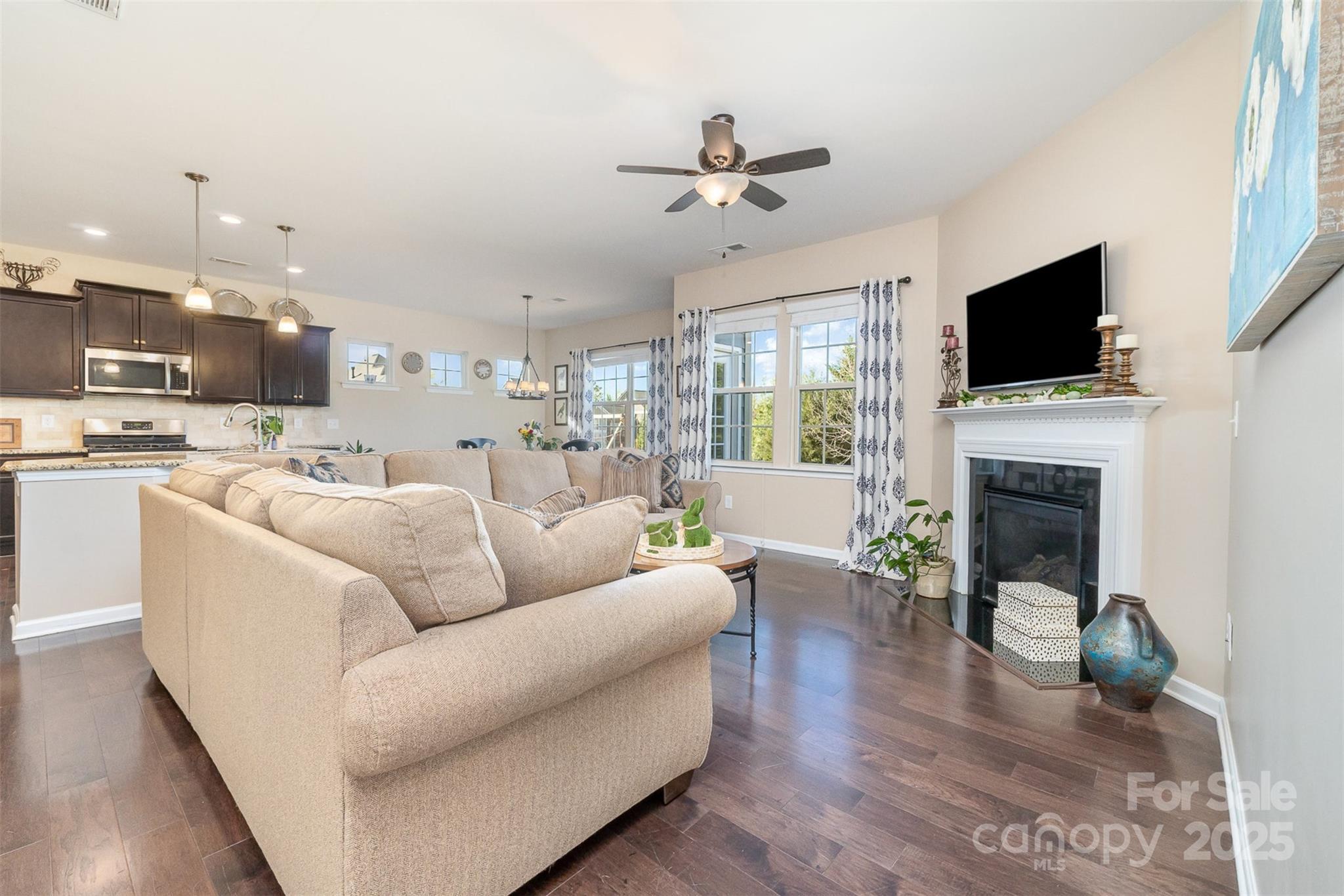 3034 Oakmere Road Waxhaw, NC 28173 - Photo 7 of 44 Gallery Image 7
