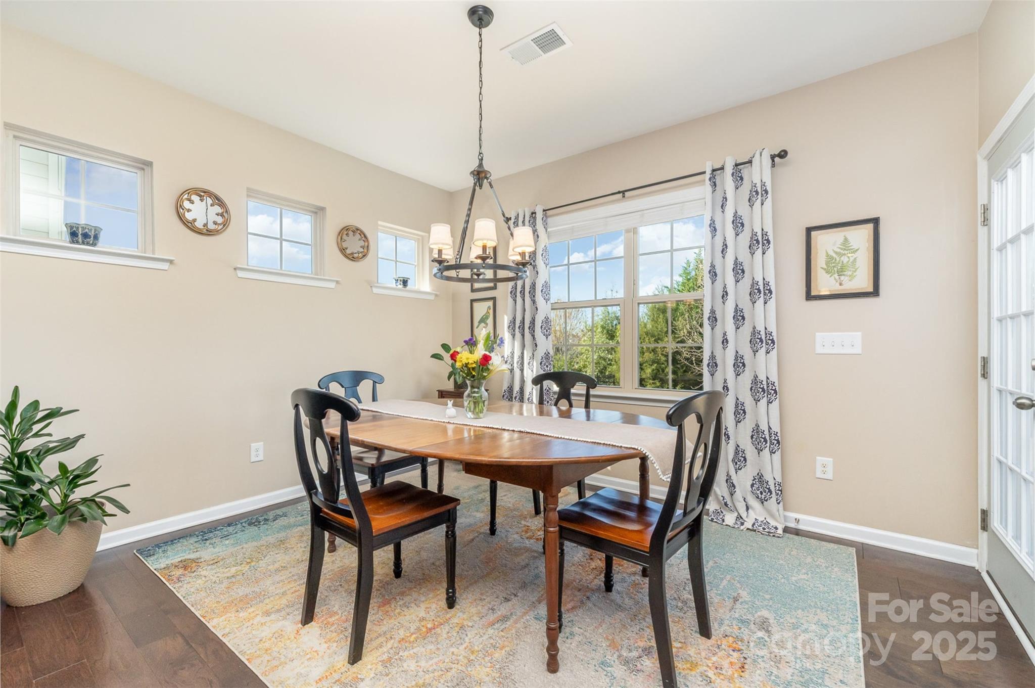 3034 Oakmere Road Waxhaw, NC 28173 - Photo 10 of 44 Gallery Image 10