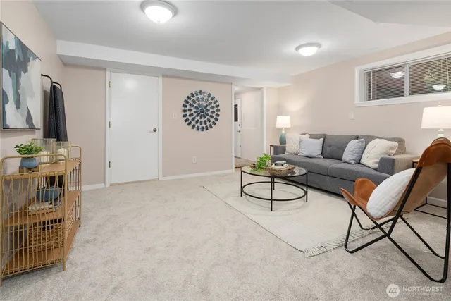 $725,000 | 14528 Ashworth Avenue North, Shoreline, WA 98133